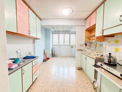 Blk 2 Hougang Avenue 3 (Hougang), HDB 3 Rooms #561983071
